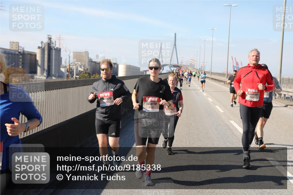 03.10.2025 - Köhlbrandbrückenlauf Yannick Fuchs http://msf.ph/oto/9185338 03.10.2025 12:03:55 Position 3 6346, 4815 meine-sportfotos.de