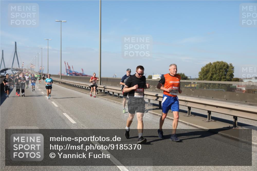 03.10.2025 - Köhlbrandbrückenlauf Yannick Fuchs http://msf.ph/oto/9185370 03.10.2025 12:04:00 Position 3  meine-sportfotos.de