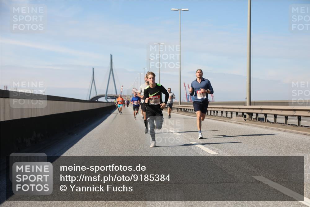 03.10.2025 - Köhlbrandbrückenlauf Yannick Fuchs http://msf.ph/oto/9185384 03.10.2025 11:42:54 Position 3  meine-sportfotos.de