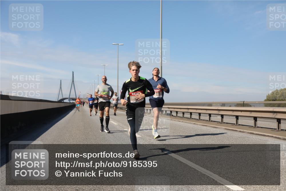 03.10.2025 - Köhlbrandbrückenlauf Yannick Fuchs http://msf.ph/oto/9185395 03.10.2025 11:42:56 Position 3  meine-sportfotos.de