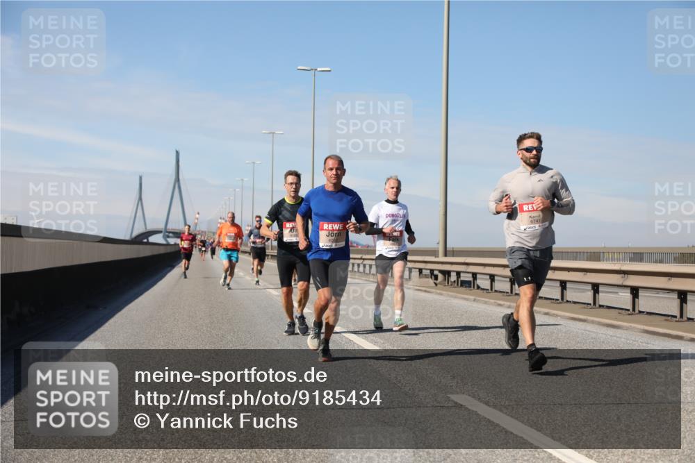 03.10.2025 - Köhlbrandbrückenlauf Yannick Fuchs http://msf.ph/oto/9185434 03.10.2025 11:43:01 Position 3 6741, 4126, 403 meine-sportfotos.de