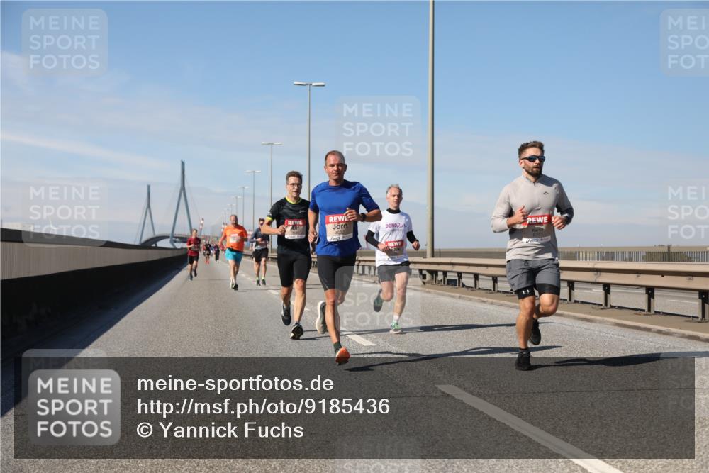 03.10.2025 - Köhlbrandbrückenlauf Yannick Fuchs http://msf.ph/oto/9185436 03.10.2025 11:43:01 Position 3 6741 meine-sportfotos.de