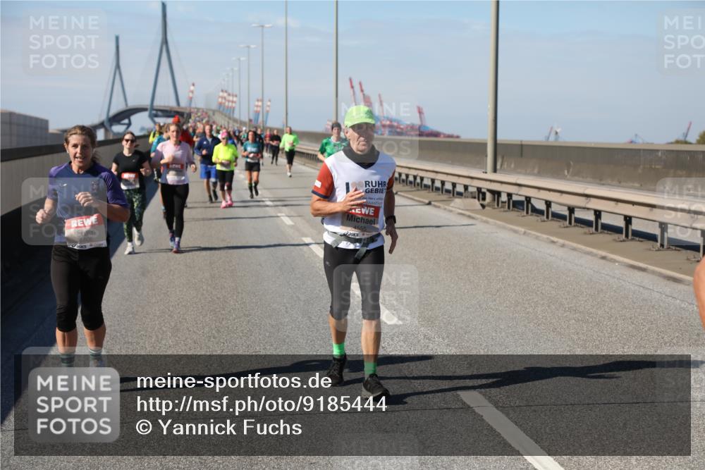 03.10.2025 - Köhlbrandbrückenlauf Yannick Fuchs http://msf.ph/oto/9185444 03.10.2025 12:04:11 Position 3 6806, 4555 meine-sportfotos.de