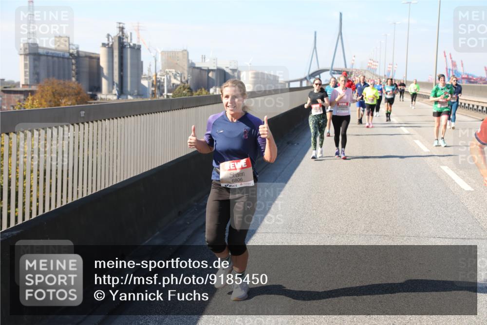 03.10.2025 - Köhlbrandbrückenlauf Yannick Fuchs http://msf.ph/oto/9185450 03.10.2025 12:04:13 Position 3 6806 meine-sportfotos.de