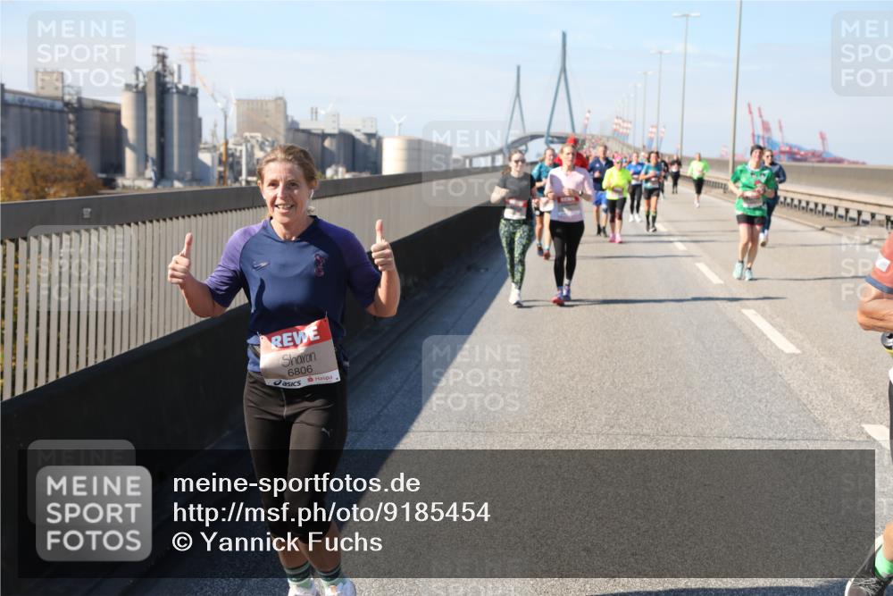 03.10.2025 - Köhlbrandbrückenlauf Yannick Fuchs http://msf.ph/oto/9185454 03.10.2025 12:04:13 Position 3 6806 meine-sportfotos.de