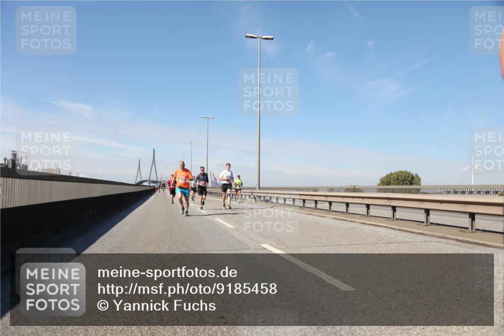 03.10.2025 - Köhlbrandbrückenlauf Yannick Fuchs http://msf.ph/oto/9185458 03.10.2025 11:43:04 Position 3  meine-sportfotos.de