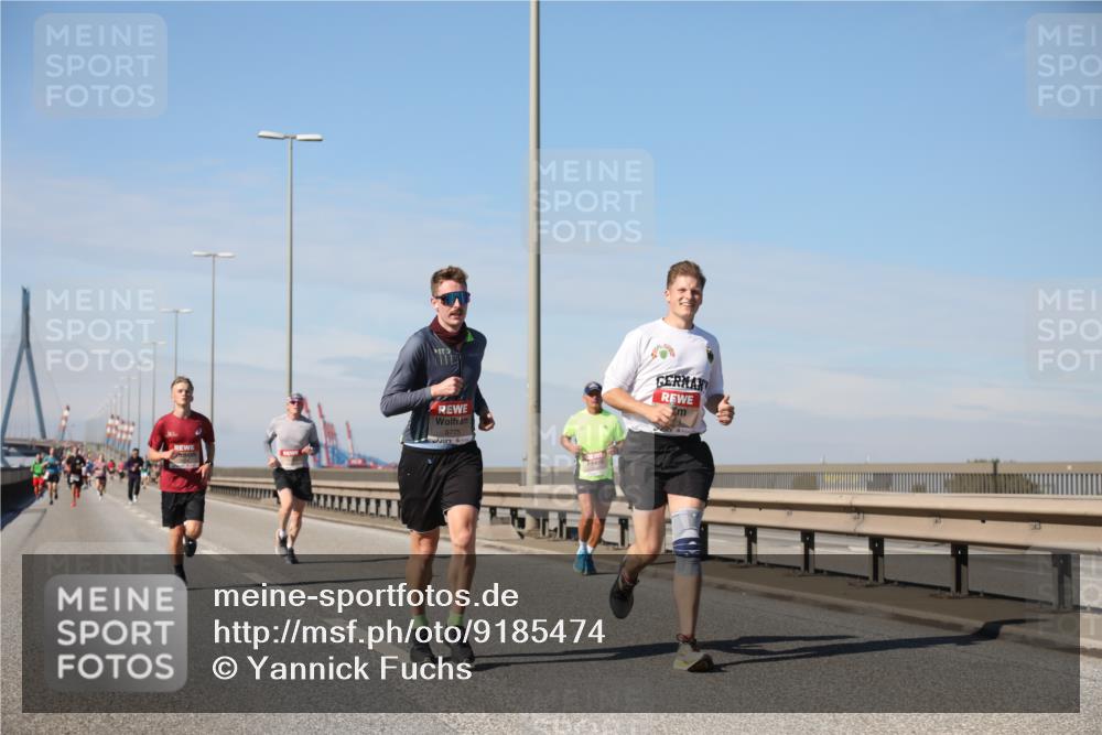 03.10.2025 - Köhlbrandbrückenlauf Yannick Fuchs http://msf.ph/oto/9185474 03.10.2025 11:43:06 Position 3  meine-sportfotos.de