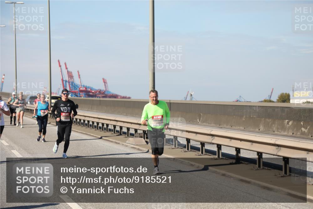 03.10.2025 - Köhlbrandbrückenlauf Yannick Fuchs http://msf.ph/oto/9185521 03.10.2025 12:04:23 Position 3  meine-sportfotos.de