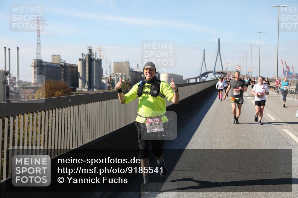 03.10.2025 - Köhlbrandbrückenlauf Yannick Fuchs http://msf.ph/oto/9185541 03.10.2025 12:04:26 Position 3 5138 meine-sportfotos.de