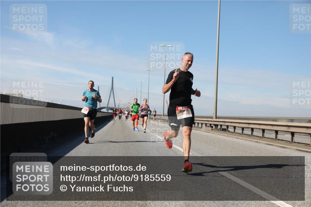 03.10.2025 - Köhlbrandbrückenlauf Yannick Fuchs http://msf.ph/oto/9185559 03.10.2025 11:43:20 Position 3 4363 meine-sportfotos.de