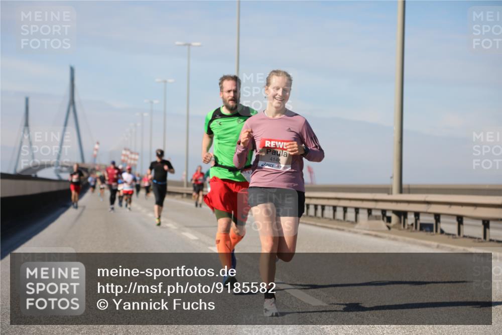 03.10.2025 - Köhlbrandbrückenlauf Yannick Fuchs http://msf.ph/oto/9185582 03.10.2025 11:43:23 Position 3 4148 meine-sportfotos.de