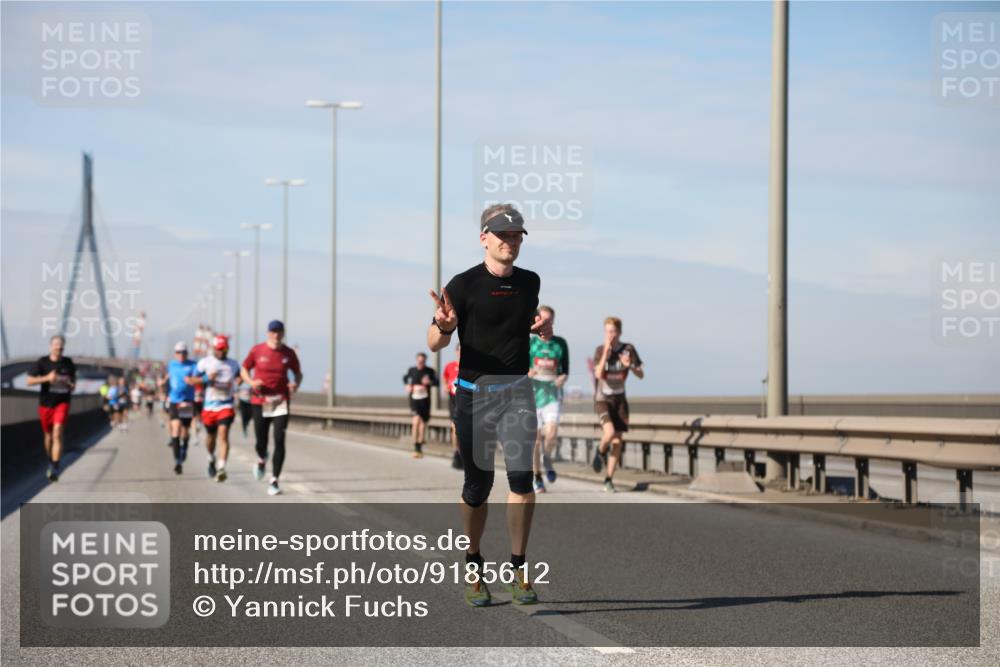 03.10.2025 - Köhlbrandbrückenlauf Yannick Fuchs http://msf.ph/oto/9185612 03.10.2025 11:43:28 Position 3  meine-sportfotos.de