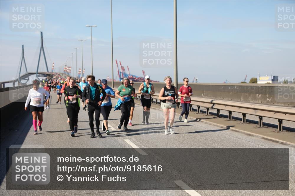 03.10.2025 - Köhlbrandbrückenlauf Yannick Fuchs http://msf.ph/oto/9185616 03.10.2025 12:04:35 Position 3  meine-sportfotos.de