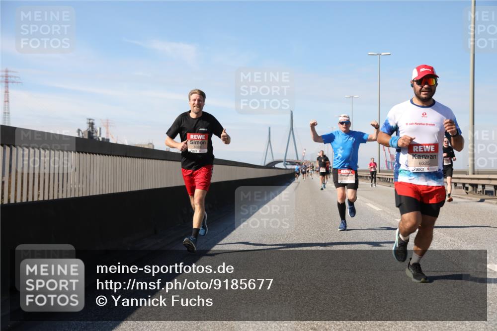 03.10.2025 - Köhlbrandbrückenlauf Yannick Fuchs http://msf.ph/oto/9185677 03.10.2025 11:43:35 Position 3 6329, 18, 23, 667, 6325 meine-sportfotos.de