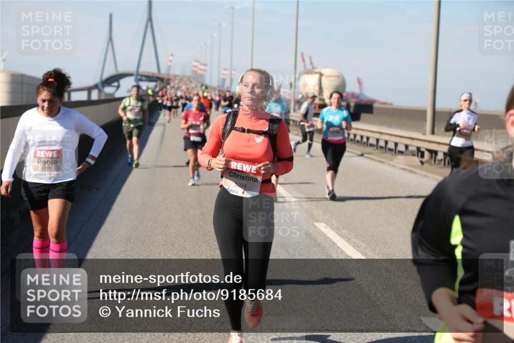 03.10.2025 - Köhlbrandbrückenlauf Yannick Fuchs http://msf.ph/oto/9185684 03.10.2025 12:04:40 Position 3 5171, 5394 meine-sportfotos.de