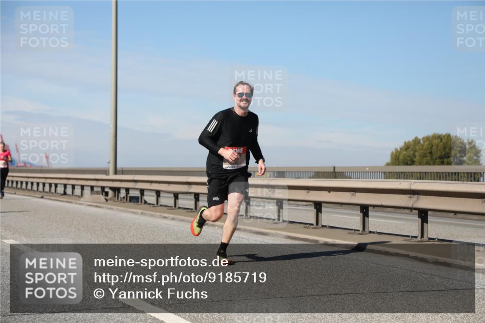 03.10.2025 - Köhlbrandbrückenlauf Yannick Fuchs http://msf.ph/oto/9185719 03.10.2025 11:43:38 Position 3  meine-sportfotos.de