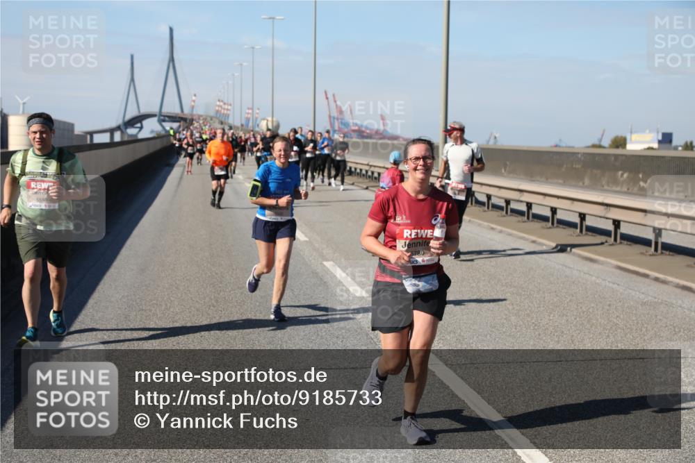 03.10.2025 - Köhlbrandbrückenlauf Yannick Fuchs http://msf.ph/oto/9185733 03.10.2025 12:04:46 Position 3 5510, 5780 meine-sportfotos.de