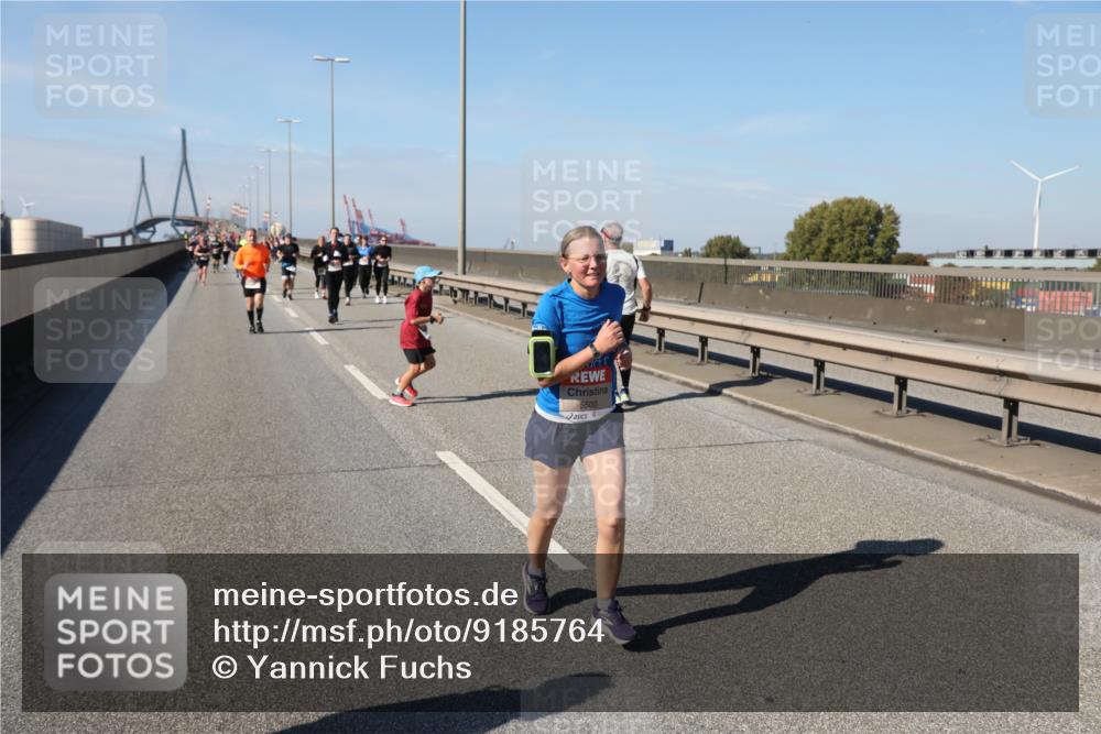 03.10.2025 - Köhlbrandbrückenlauf Yannick Fuchs http://msf.ph/oto/9185764 03.10.2025 12:04:48 Position 3 5500 meine-sportfotos.de