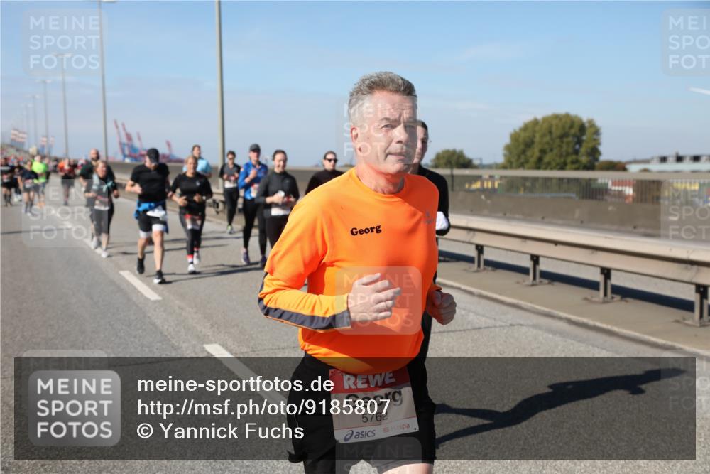 03.10.2025 - Köhlbrandbrückenlauf Yannick Fuchs http://msf.ph/oto/9185807 03.10.2025 12:04:54 Position 3 5762 meine-sportfotos.de