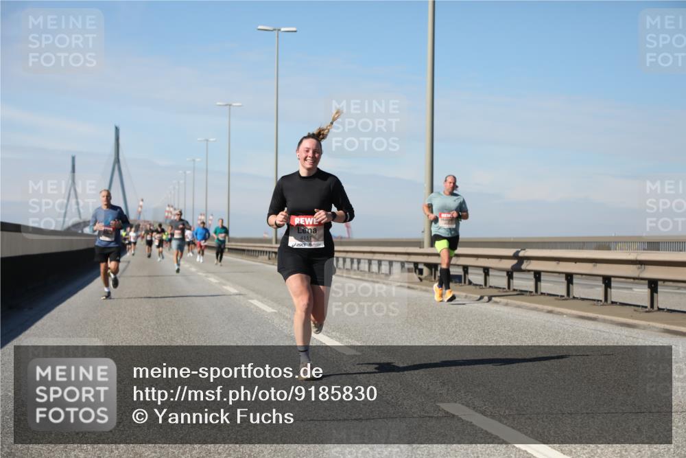 03.10.2025 - Köhlbrandbrückenlauf Yannick Fuchs http://msf.ph/oto/9185830 03.10.2025 11:43:47 Position 3 4111 meine-sportfotos.de