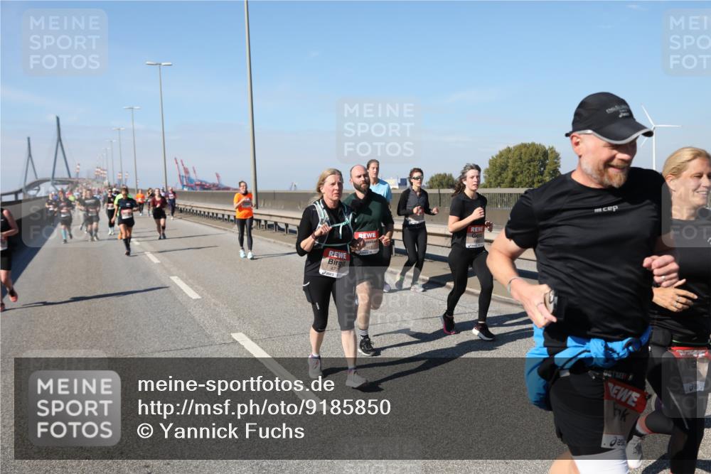 03.10.2025 - Köhlbrandbrückenlauf Yannick Fuchs http://msf.ph/oto/9185850 03.10.2025 12:04:58 Position 3 472 meine-sportfotos.de