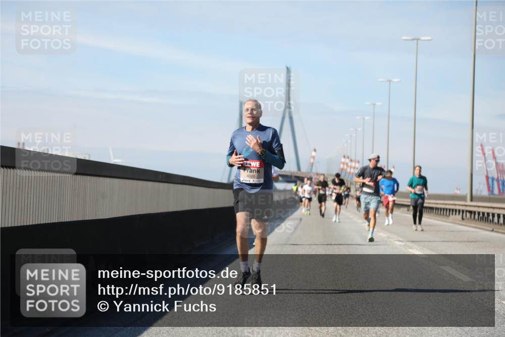 03.10.2025 - Köhlbrandbrückenlauf Yannick Fuchs http://msf.ph/oto/9185851 03.10.2025 11:43:48 Position 3 4020 meine-sportfotos.de