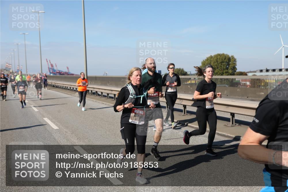 03.10.2025 - Köhlbrandbrückenlauf Yannick Fuchs http://msf.ph/oto/9185853 03.10.2025 12:04:59 Position 3 472 meine-sportfotos.de
