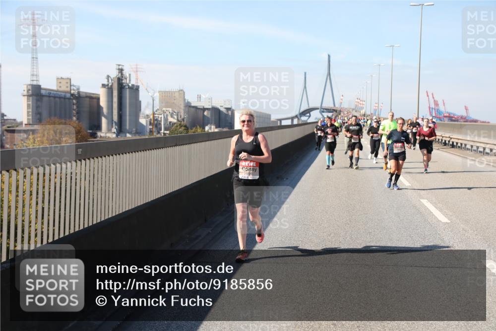 03.10.2025 - Köhlbrandbrückenlauf Yannick Fuchs http://msf.ph/oto/9185856 03.10.2025 12:05:00 Position 3  meine-sportfotos.de