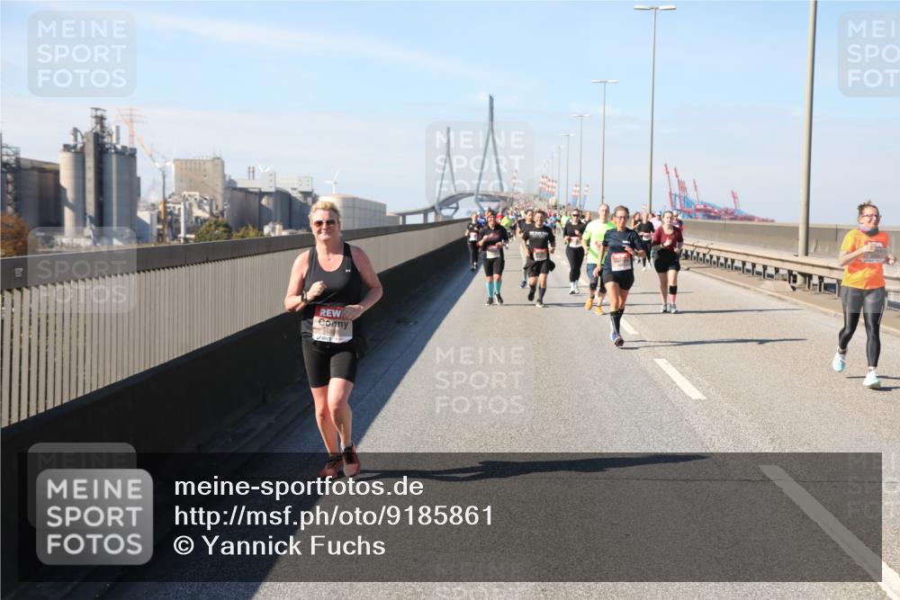 03.10.2025 - Köhlbrandbrückenlauf Yannick Fuchs http://msf.ph/oto/9185861 03.10.2025 12:05:00 Position 3  meine-sportfotos.de