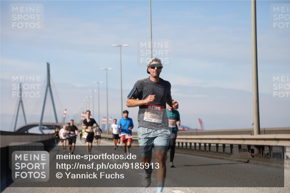 03.10.2025 - Köhlbrandbrückenlauf Yannick Fuchs http://msf.ph/oto/9185913 03.10.2025 11:43:54 Position 3 6391 meine-sportfotos.de