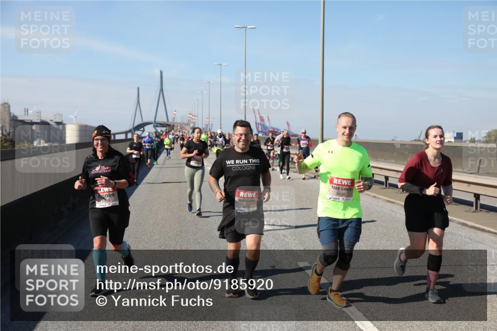 03.10.2025 - Köhlbrandbrückenlauf Yannick Fuchs http://msf.ph/oto/9185920 03.10.2025 12:05:05 Position 3 8505, 6692, 5438 meine-sportfotos.de