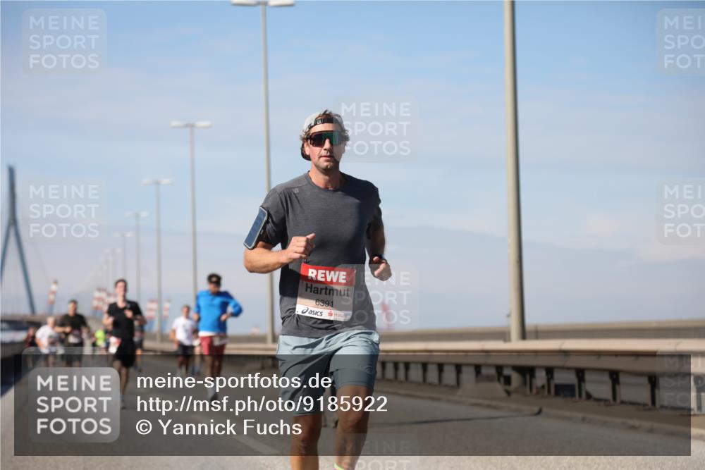 03.10.2025 - Köhlbrandbrückenlauf Yannick Fuchs http://msf.ph/oto/9185922 03.10.2025 11:43:54 Position 3 6391 meine-sportfotos.de