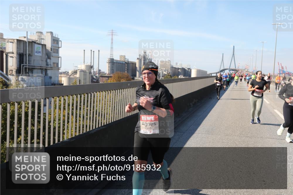 03.10.2025 - Köhlbrandbrückenlauf Yannick Fuchs http://msf.ph/oto/9185932 03.10.2025 12:05:07 Position 3 6505 meine-sportfotos.de