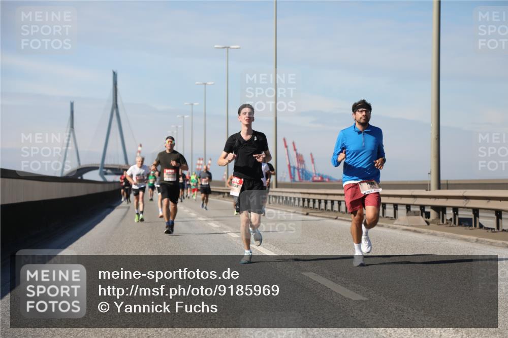 03.10.2025 - Köhlbrandbrückenlauf Yannick Fuchs http://msf.ph/oto/9185969 03.10.2025 11:43:58 Position 3  meine-sportfotos.de