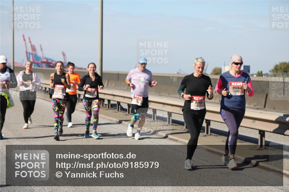03.10.2025 - Köhlbrandbrückenlauf Yannick Fuchs http://msf.ph/oto/9185979 03.10.2025 12:05:10 Position 3 5285, 5308 meine-sportfotos.de