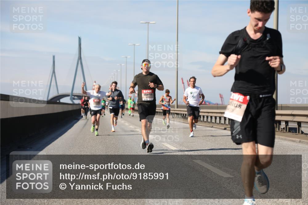 03.10.2025 - Köhlbrandbrückenlauf Yannick Fuchs http://msf.ph/oto/9185991 03.10.2025 11:44:00 Position 3 4108, 475 meine-sportfotos.de