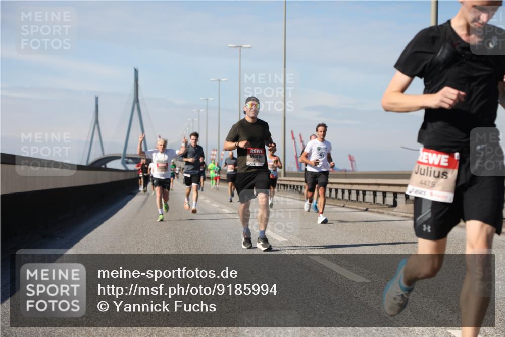 03.10.2025 - Köhlbrandbrückenlauf Yannick Fuchs http://msf.ph/oto/9185994 03.10.2025 11:44:01 Position 3 4475 meine-sportfotos.de