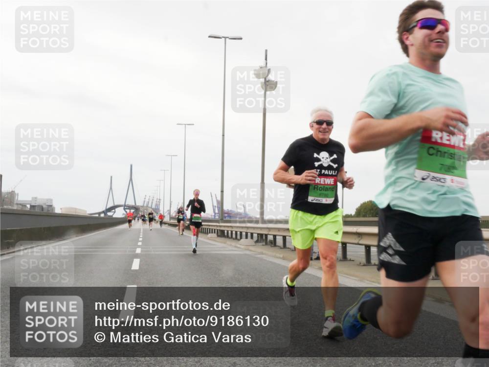 03.10.2025 - Köhlbrandbrückenlauf Matties Gatica Varas http://msf.ph/oto/9186130 03.10.2025 15:45:02 Position 3 8780, 7082 meine-sportfotos.de
