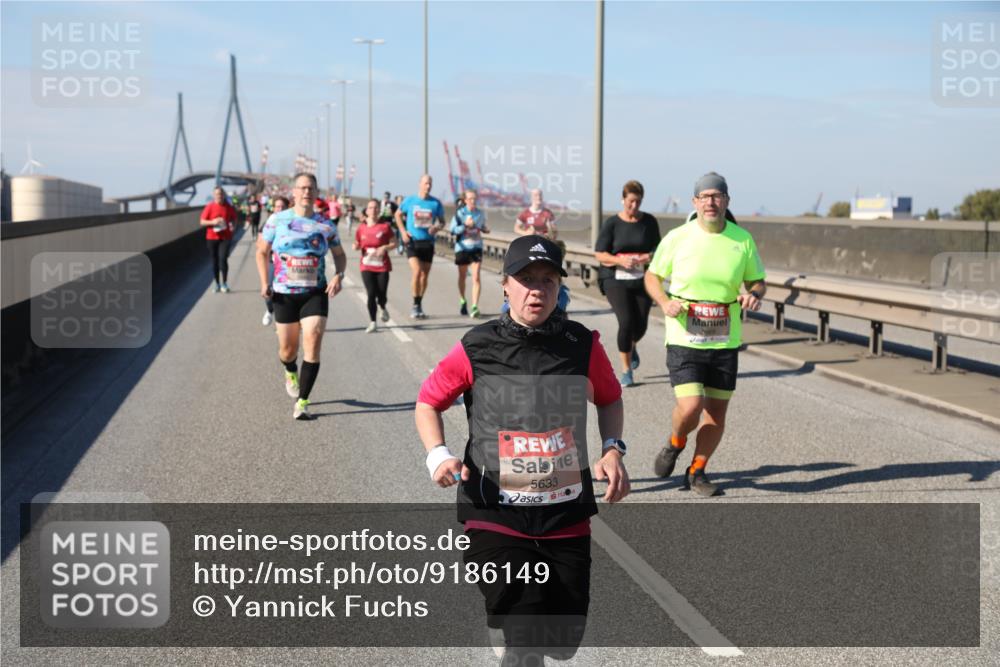 03.10.2025 - Köhlbrandbrückenlauf Yannick Fuchs http://msf.ph/oto/9186149 03.10.2025 12:05:22 Position 3 5633 meine-sportfotos.de