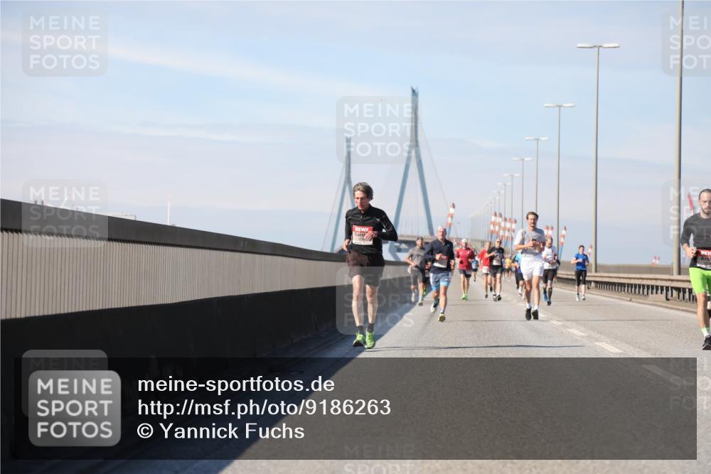 03.10.2025 - Köhlbrandbrückenlauf Yannick Fuchs http://msf.ph/oto/9186263 03.10.2025 11:44:26 Position 3  meine-sportfotos.de