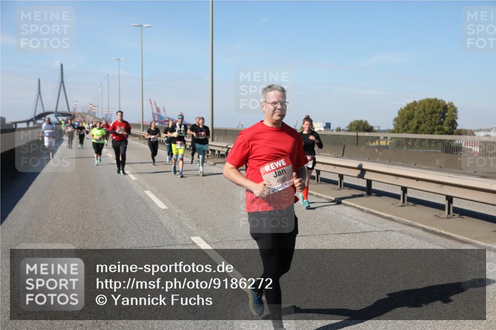 03.10.2025 - Köhlbrandbrückenlauf Yannick Fuchs http://msf.ph/oto/9186272 03.10.2025 12:05:31 Position 3 4910 meine-sportfotos.de