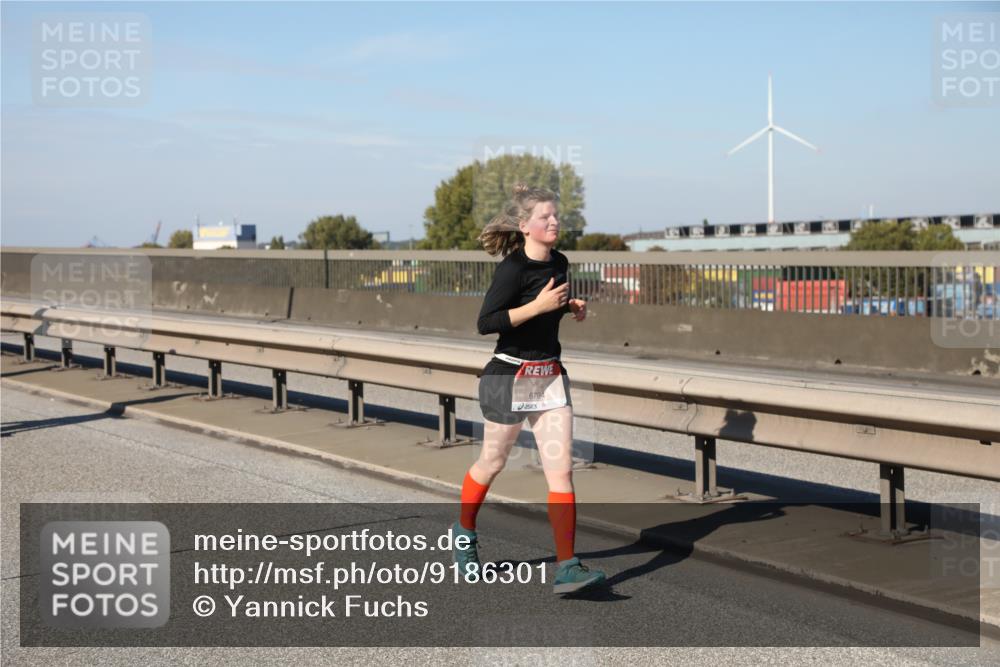03.10.2025 - Köhlbrandbrückenlauf Yannick Fuchs http://msf.ph/oto/9186301 03.10.2025 12:05:32 Position 3 6794 meine-sportfotos.de