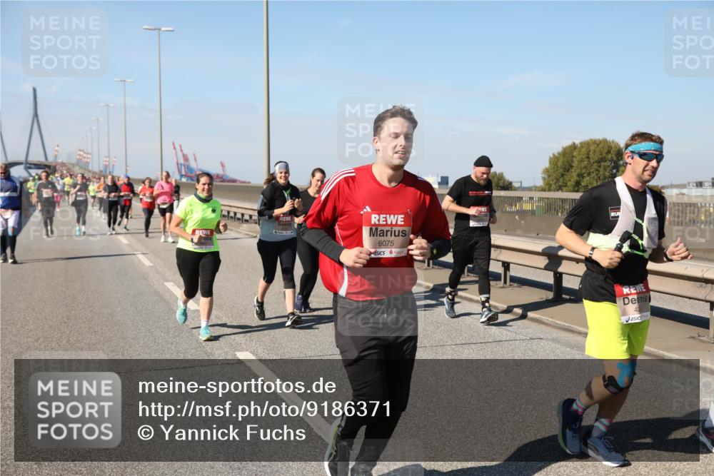 03.10.2025 - Köhlbrandbrückenlauf Yannick Fuchs http://msf.ph/oto/9186371 03.10.2025 12:05:36 Position 3 6075, 42 meine-sportfotos.de