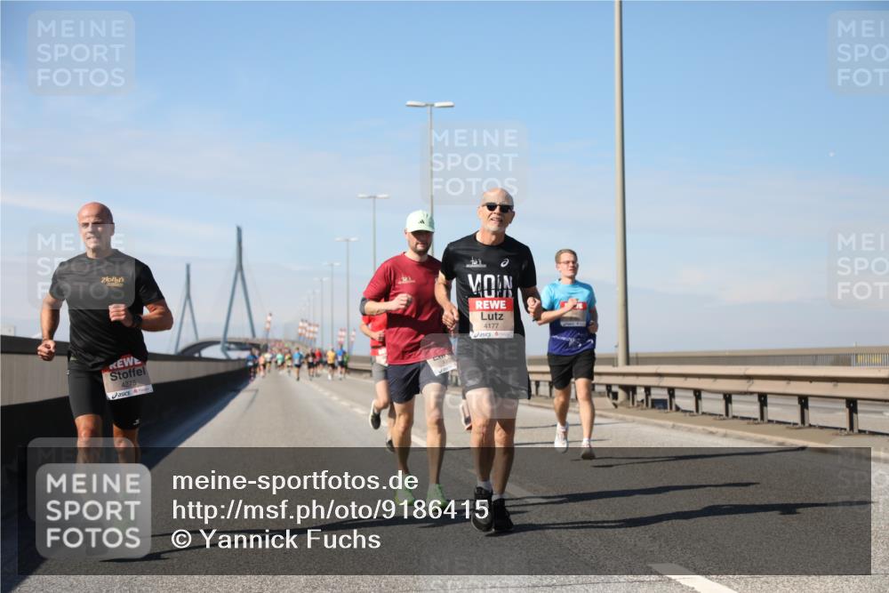 03.10.2025 - Köhlbrandbrückenlauf Yannick Fuchs http://msf.ph/oto/9186415 03.10.2025 11:44:40 Position 3 4275, 4177 meine-sportfotos.de