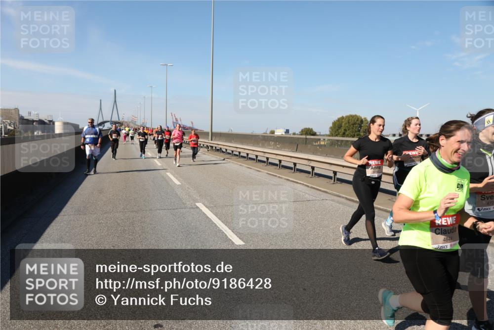 03.10.2025 - Köhlbrandbrückenlauf Yannick Fuchs http://msf.ph/oto/9186428 03.10.2025 12:05:38 Position 3 4844, 4725 meine-sportfotos.de