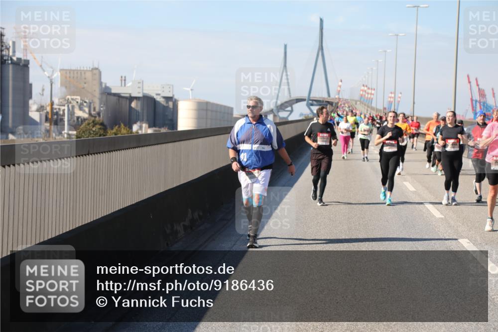 03.10.2025 - Köhlbrandbrückenlauf Yannick Fuchs http://msf.ph/oto/9186436 03.10.2025 12:05:39 Position 3  meine-sportfotos.de