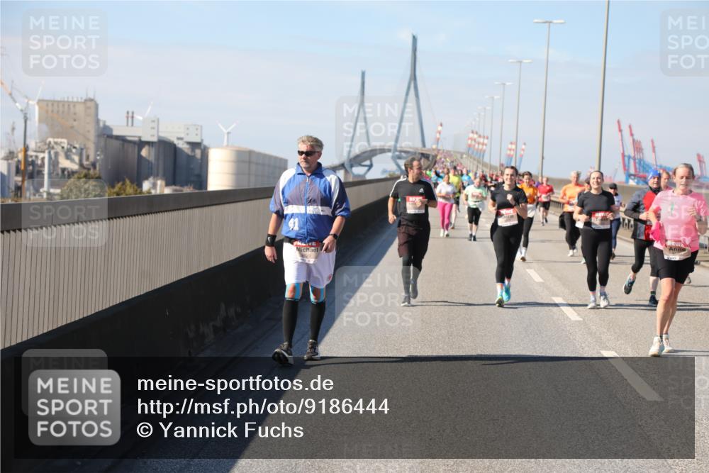 03.10.2025 - Köhlbrandbrückenlauf Yannick Fuchs http://msf.ph/oto/9186444 03.10.2025 12:05:39 Position 3  meine-sportfotos.de