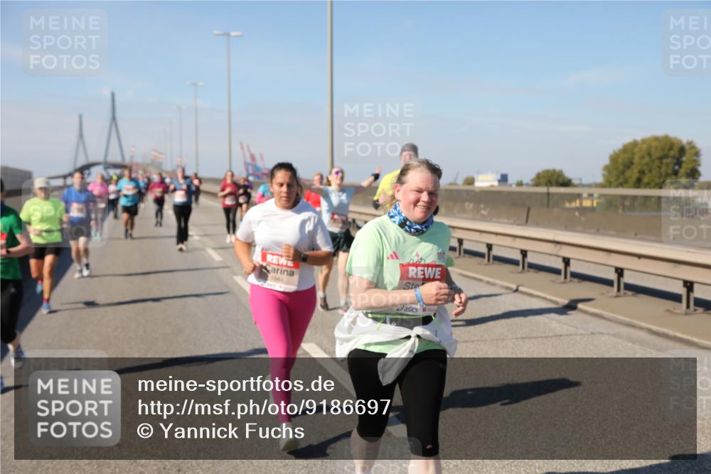 03.10.2025 - Köhlbrandbrückenlauf Yannick Fuchs http://msf.ph/oto/9186697 03.10.2025 12:05:52 Position 3 5944 meine-sportfotos.de