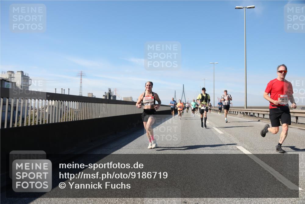 03.10.2025 - Köhlbrandbrückenlauf Yannick Fuchs http://msf.ph/oto/9186719 03.10.2025 11:45:05 Position 3 5779 meine-sportfotos.de