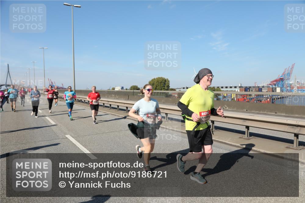 03.10.2025 - Köhlbrandbrückenlauf Yannick Fuchs http://msf.ph/oto/9186721 03.10.2025 12:05:54 Position 3 491 meine-sportfotos.de